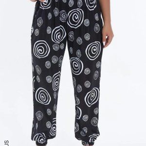 NWOT NEW Plus Geometric Print Elastic Waist Joggers/ Harem Pants With Pockets 2X